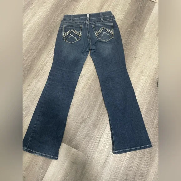 Ariat Women's ๐ข๐Blue Boot Cut Jeans with Stylish Stitching, size 28 (EUC$ - Picture 4 of 14